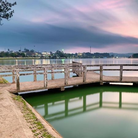 Hotel Khach San Com Nieu - Da Lat Esterno foto